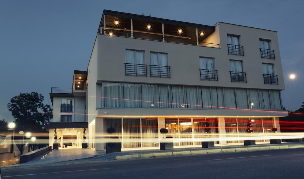 Romantique Dojran Hotel Buitenkant foto